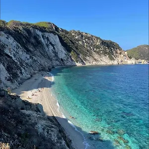  Appartamento Mare Fuori